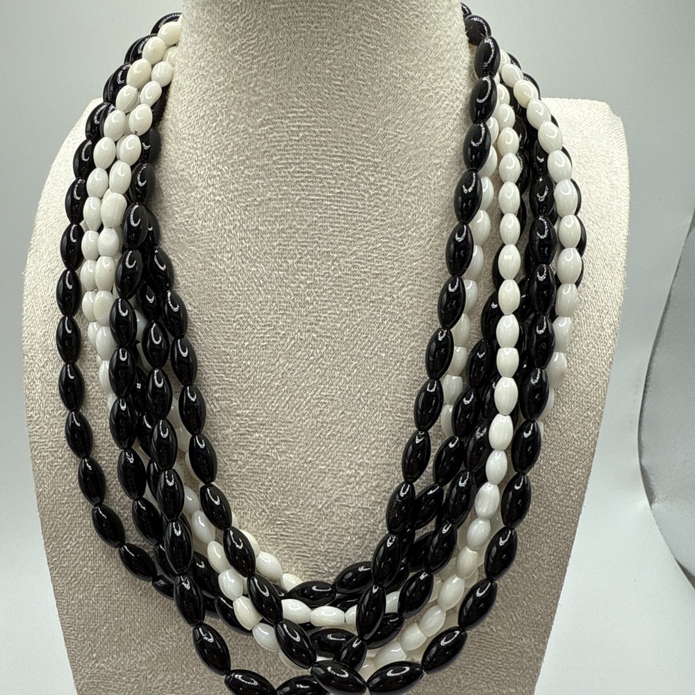 JAY KING DTR Sterling Silver Black Onyx White Coral Beaded Torsade Necklace - Picture 9 of 9